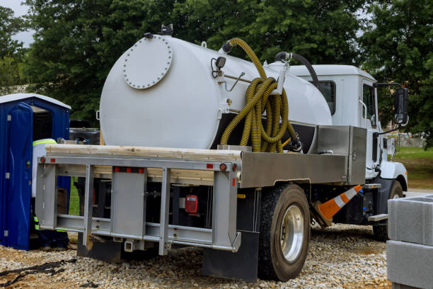 Portable bathroom rental in Sigourney, IA